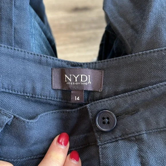 Two Pairs NYDJ Wide Leg Cargo Stretch Navy Blue (1) Khaki (1)Linen Pants 14 - Picture 4 of 8